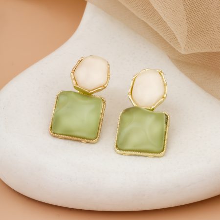 Olive & Cream Geometric Drop Earrings – Soft Statement Style