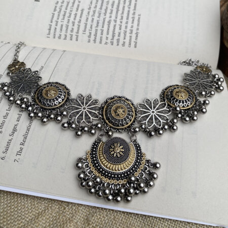 Dual-Tone Oxidized Silver & Gold Floral Motif Necklace Set – Ethnic Jewellery